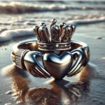 What types of items can Pensacola Ring Finders help recover?